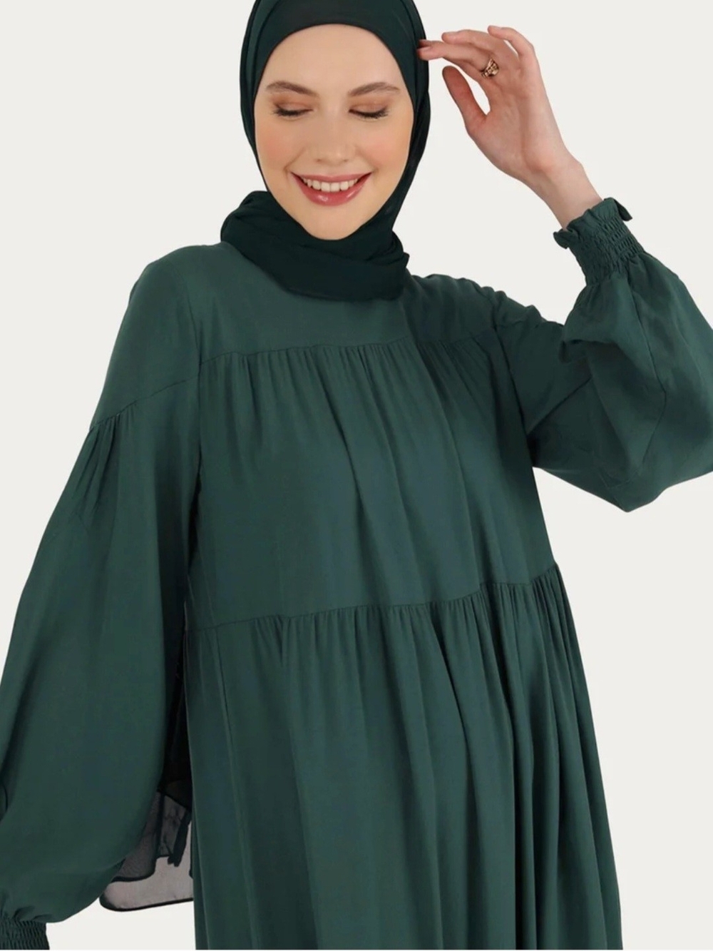 Forest Green Tiered Maxi Dress with Long Sleeves - Picture 3 of 8